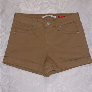 Celebrity Pink: The Honey Tan Rolled-Hem Shorts